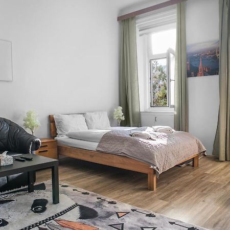Cozy 1Br Apt. Near Millenium Tower & Danube River Appartement Wenen Buitenkant foto